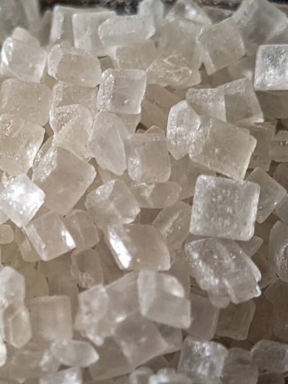 गर्मी में सौंफ मिश्री खाएं, बीमारियां दूर भगाएं