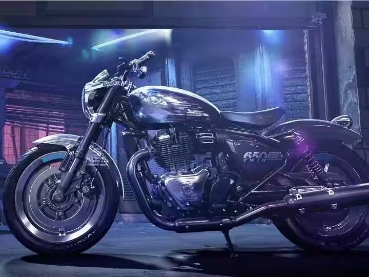 প্রতি বছর চারটি মোটরসাইকেল লঞ্চ করার কৌশল মাথায় রেখে বেশ কয়েকটি মডেল পরীক্ষা করছে রয়্যাল এনফিল্ড। যার মধ্যে রয়েছে New Bullet 350, Himalayan 450, Scrambler 450, Himalayan 650, Scram 650, Royal Enfield Shotgun 650। এ ছাড়াও শোনা যাচ্ছে, এবার ইলেকট্রিক বাইকের দিকে ঝুঁকবে এই কোম্পানি।