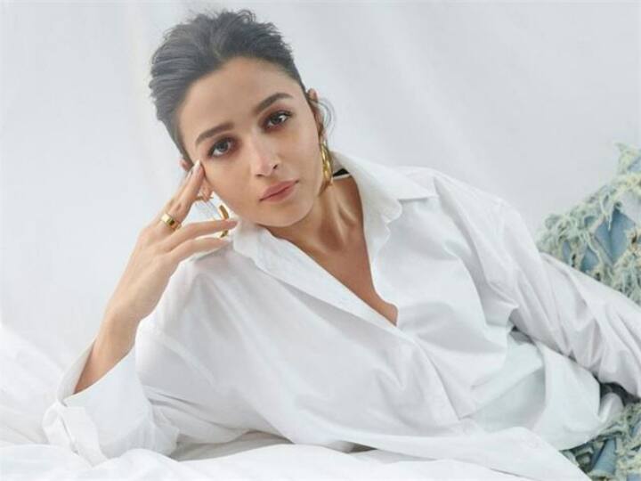 Alia Bhatt Production bought a house worth Rs 37.80 crore, the actress gifted it to her sister
