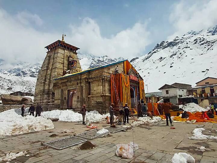 Badrinath Dham Kedarnath temple committee gave notice to 188 people and warned for legal action Kedarnath Dham: बदरीनाथ-केदारनाथ मंदिर समिति ने 188 लोगों को दिया नोटिस, कानूनी कार्रवाई की दी चेतावनी