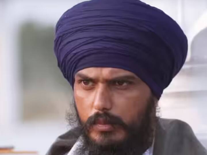 Warish Punjab de Chief Amritpal Singh kept Canadian phone number in Punjab Know details   Amritpal Singh News: अमृतपाल पंजाब में कनाडा के नंबर से करता रहा बातचीत, हरियाणा से खरीदी थी डोंगल