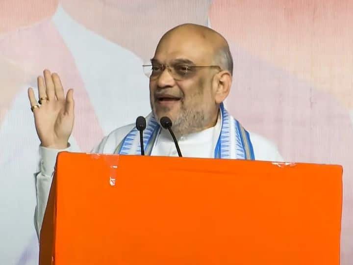 Karnataka Assembly Election 2023 Amit Shah Slams Congress Muslim Reservation Karnataka Election 2023: '4 फीसदी मुस्लिम रिजर्वेशन वापस लाओगे तो...', कर्नाटक में अमित शाह का कांग्रेस पर वार