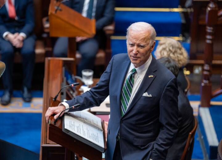 US president Election 2024: Joe Biden confirms presidential run US President Election 2024: जो बाइडेन लड़ेंगे 2024 का राष्ट्रपति चुनाव, कहा- लोकतंत्र को बचाने के लिए खड़े होना पड़ता है