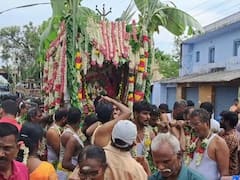 கரூர் ஸ்ரீ மாரியம்மன் ஆலயத்தில் சித்திரை மாத திருவிழா - கடும் வெயிலில் பக்தர்கள் நேர்த்திக் கடன்