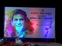 Sachin Tendulkar Birthday : पन्नास बॅट्सवर सचिनचे पोट्रेट रेखाटून कलाकार चाहत्यांकडून वाढदिवसाच्या अनोख्या शुभेच्छा