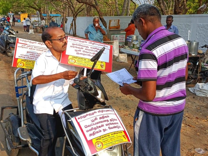 வெப்பம் அதிகரிப்பதை தடுக்க விழிப்புணர்வு ஏற்படுத்தும் சமூக ஆர்வலர் மணிகண்டன்  - ஆர்வத்துடன் கேட்கும் மக்கள்