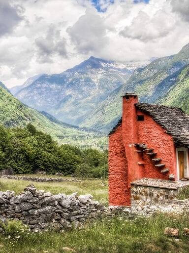 इस गांव में जाकर रहिए, सरकार देगी 50 लाख रुपए