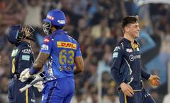 गुजरातचा मुंबईवर 55 धावांनी विजय, राशिद-नूर अहमदचा भेदक मारा