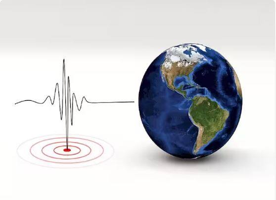 indonesia sumatra island earthquake magnitude 7 3 alert for tsunami Indonesia Earthquake: ਇੰਡੋਨੇਸ਼ੀਆ 'ਚ ਭੂਚਾਲ ਨਾਲ ਕੰਬੀ ਧਰਤੀ, 7.3 ਤੀਬਰਤਾ ਦੇ ਭੂਚਾਲ ਦੇ ਝਟਕੇ, ਸੁਨਾਮੀ ਦਾ ਅਲਰਟ