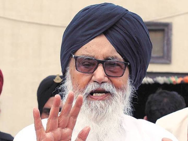 Former Punjab CM Parkash Singh Badal died at private hospital in Mohali Parkash Singh Badal Death: 5 முறை பஞ்சாப் முதல்வர், பிரகாஷ் சிங் பாதல் மரணம்.. அதிர்ச்சியில் மக்கள்..