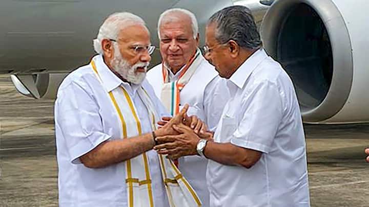 বাম শাসিত কেরল সরকার যে সেমি হাই স্পিড রেল করিডোরের কথা পরিকল্পনা করেছিল, 'বন্দে ভারত' এক্সপ্রেস তারই বিকল্প বলে মনে করেছেন অনেকে।
