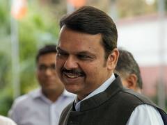 शरद पवार के इस्तीफे पर देवेंद्र फडणवीस का बड़ा बयान, कहा- 'अभी कुछ बोलना...'