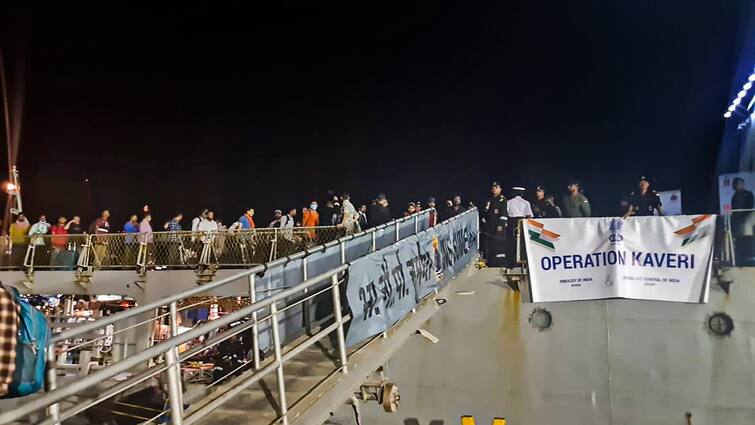 Operation Kaveri: অশান্ত সুদান থেকে উড়ল আরও ১ বিমান, সওয়ার ১৩৫ ভারতীয়, চলবে উদ্ধারকাজ