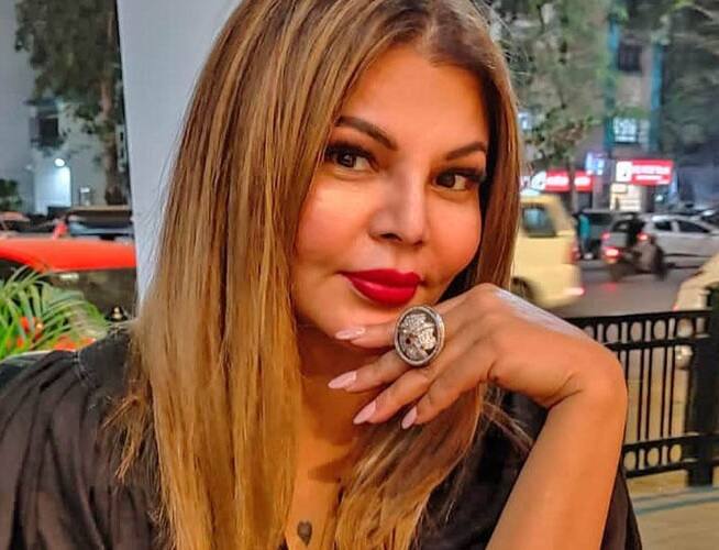 Rakhi Sawant : Rakhi Sawant want to Meet PM Modi for Demanding Z Security Rakhi Sawant : રાખી સાવંતનું નવું તિકડમ! PM મોદી અને રાજનાથ સિંહ સમક્ષ કરી મોટી માંગ