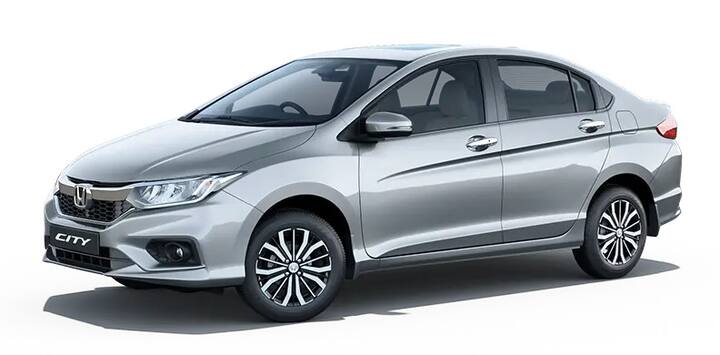 दूसरे नंबर पर होंडा की सेडान कार होंडा सिटी फेसलिफ्ट मौजूद है. कंपनी अपनी इस कार में भी ADAS सेफ्टी फीचर्स की पेशकश करती है. इस कार को 11.49 लाख रुपये की शुरुआती कीमत पर घर लाया जा सकता है.