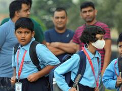 एनसीआर के 100 से ज्यादा स्कूलों पर बड़ी कार्रवाई, मनमाना फीस वसूलने पर लगा एक लाख रुपये का जुर्माना