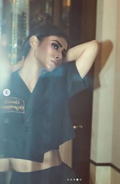 Mouni Roy: ਮੌਨੀ ਰਾਏ ਨੇ ਸ਼ਾਰਟ ਡਰੈੱਸ 'ਚ ਫਲਾਂਟ ਕੀਤੇ ਹੌਟ ਲੈਗਜ਼, ਤਸਵੀਰਾਂ ਨੇ ਪ੍ਰਸ਼ੰਸਕਾਂ ਨੂੰ ਕੀਤਾ ਦੀਵਾਨਾ!