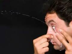 चेहरे पर चुभो ली 2 हजार से ज्यादा सुईयां... ऐसे वर्ल्ड रिकॉर्ड, जिन्हें देखकर आप कहेंगे- कैसे कैसे लोग हैं?