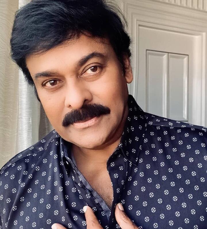 साउथ के सुपरस्टार चिरंजीवी भी कुकिंग में एक्सपर्ट हैं. एक बार उन्होंने अपने दोस्त नागार्जुन के लिए स्वादिष्ट खाना भी बनाया था.