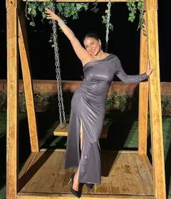 TV Actress : કરોડોનું ઘર...લક્ઝરી કાર્સ... ધનના ઢગલામાં આળોટે છે કુંડલી ભાગ્યની પ્રીતા