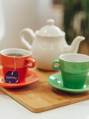 चाय-कॉफी से दिन की शुरुआत करने वालों को हो सकते हैं ये नुकसान