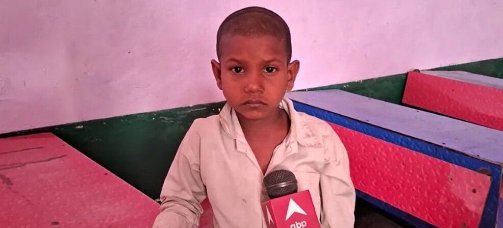 Baghpat News: छोटे बच्चे को क्लास में ही बंद कर घर चले गए टीचर, रोने की आवाज सुनकर ताला तोड़ा तो...