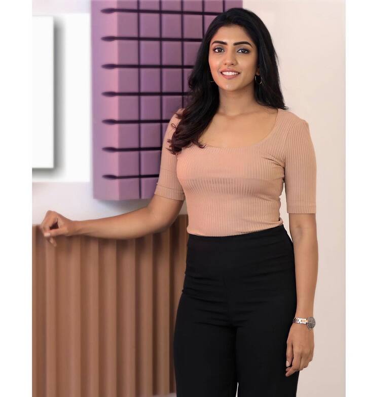 ఈషా రెబ్బా అందమైన ఫోటోలు