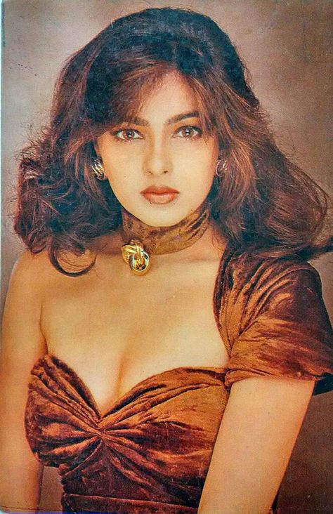 Mamta Kulkarni: ਇਸ ਬਾਲੀਵੁੱਡ ਅਦਾਕਾਰਾ ਨੂੰ ਦੇਵੀ ਵਾਂਗ ਪੂਜਦੇ ਸੀ ਫੈਨਜ਼, ਮੰਦਰ ਤੱਕ ਬਣਾਇਆ, ਅੱਜ ਹੋ ਗਈ ਅਜਿਹੀ ਹਾਲਤ