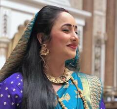 Bhojpuri Actress : ਰਾਣੀ ਚੈਟਰਜੀ ਕੋਲ ਹੈ ਸਾੜ੍ਹੀਆਂ ਦਾ ਡਿਜ਼ਾਈਨਰ ਕਲੈਕਸ਼ਨ, ਫੰਕਸ਼ਨਾਂ 'ਚ ਇਨ੍ਹਾਂ ਲੁੱਕਸ ਨੂੰ ਕਰੋ ਕਾਪੀ