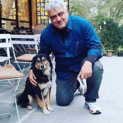 ਅਜੀਤ ਕੁਮਾਰ ਇੱਕ ਤਮਿਲ ਅਦਾਕਾਰ ਹੈ ,ਜਿਸਨੇ ਇੰਡਸਟਰੀ ਨੂੰ ਕਈ ਸੁਪਰਹਿੱਟ ਫਿਲਮਾਂ ਦਿੱਤੀਆਂ ਹਨ। ਇਹੀ ਕਾਰਨ ਹੈ ਕਿ ਅੱਜ ਅਭਿਨੇਤਾ ਦੀ ਜ਼ਬਰਦਸਤ ਫੈਨ ਫਾਲੋਇੰਗ ਹੈ। ਅਜਿਹੀ ਸਥਿਤੀ ਵਿੱਚ ਇਹ ਬਹੁਤ ਹੀ ਅਜੀਬ ਹੈ ਕਿ ਅਦਾਕਾਰ ਕਦੇ ਵੀ ਮੋਬਾਈਲ ਫੋਨ ਦੀ ਵਰਤੋਂ ਨਹੀਂ ਕਰਦੇ ਹਨ।