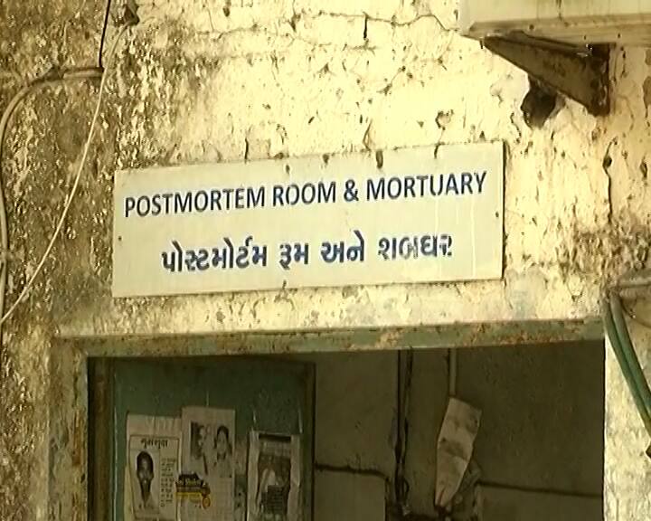 surat: Fear of honor killing in Navsari? A forensic postmortem of the girl's body will be done surat: નવસારીમાં ઓનર કિલીંગની આશંકા? યુવતીના મૃતદેહનું ફોરેન્સિક પોસ્ટમોર્ટમ કરાશે