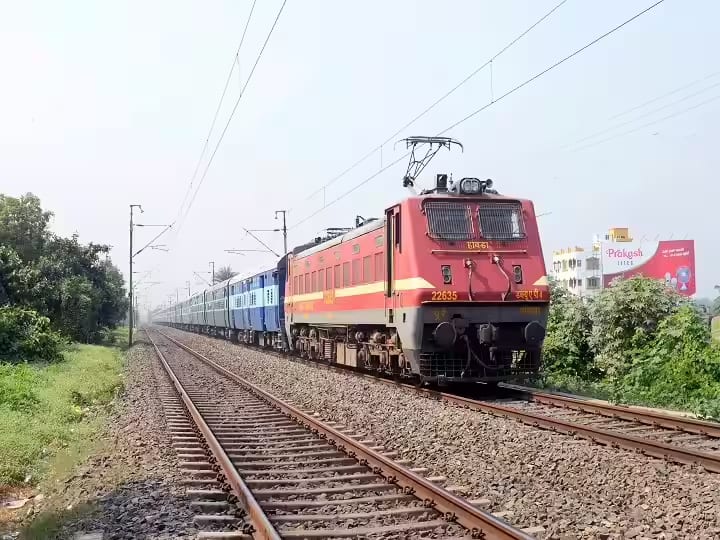 Indian Railway Board guideline for Loco Pilot to not run Trains for more than 9 hours looking at Train Accidents ANN Indian Railways: मध्य प्रदेश में रेल हादसों के बाद रेलवे बोर्ड की टूटी नींद, लोको पायलट के लिए ड्यूटी की गाइडलाइन जारी