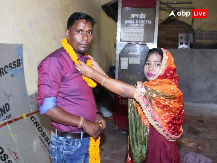 UP Girl Fall in Love While Playing Online Ludo Reached Gaya Bihar from Kushinagar for Marriage ann Bihar News: ऑनलाइन लूडो खेलते-खेलते परवान चढ़ा प्यार तो UP से बिहार पहुंची युवती, अब जीवन के 'गेम' में आया 'छक्का'