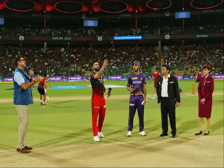 IPL 2023: Royal Challengers Bangalore Unveil New Jersey in Front of a  Packed M Chinnaswamy Stadium - News18
