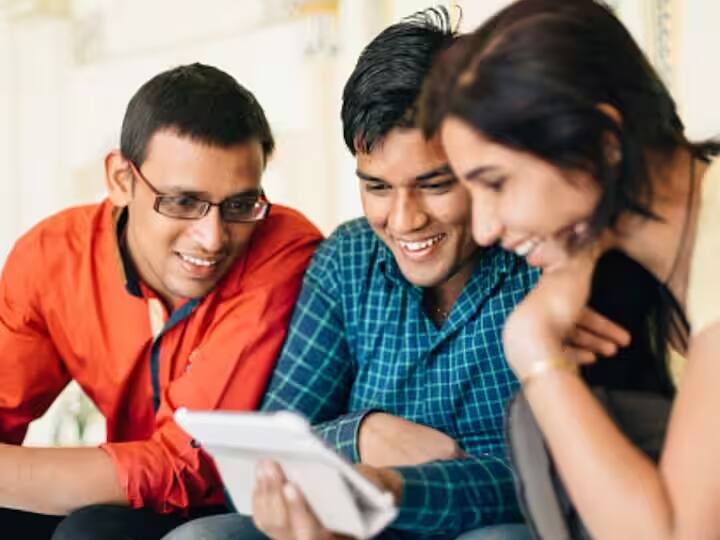 UP Board Result 2023 Ghazipur Eight Student Name In UP Top Ten List Ann UP Board Result 2023: यूपी बोर्ड के रिजल्ट में दिखा गाजीपुर का दबदबा, जिले के 8 छात्रों का नाम यूपी के टॉप 10 की लिस्ट में