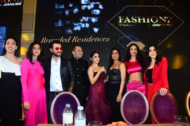 बीते दिन दुबई में डेन्यूब फैशन्ज इवेंट में बॉलीवुड स्टार्स का मेला लगा था. इस दौरान बी टाउन के सितारों ने इवेंट में ग्लैमर का तड़का लगाया.