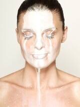 खूबसूरती को चार गुना बढ़ा सकता है कच्चा दूध, जानें कैसे