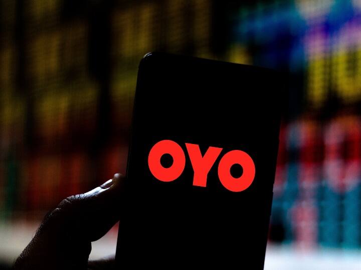 वहीं इस लिस्ट में ओयो रूम्स (Oyo Rooms) का नाम भी शामिल है जिसकी कुल कीमत 9 बिलियन डॉलर है. ऑनलाइन गेमिंग पोर्टल ड्रीम 11 (Dream 11) का नाम भी इस सूची में शामिल किया गया है. ड्रीम 11 की कुल कीमत 8 बिलियन डॉलर से अधिक है.