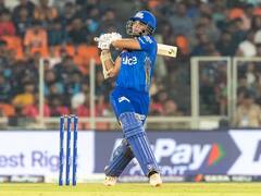 अब बल्लेबाजी में भी अर्जुन तेंदुलकर ने पिता सचिन को पछाड़ा, इस मामले में निकले आगे