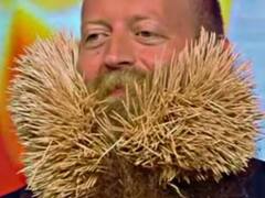 चेहरे पर चुभो ली 2 हजार से ज्यादा सुईयां... ऐसे वर्ल्ड रिकॉर्ड, जिन्हें देखकर आप कहेंगे- कैसे कैसे लोग हैं?