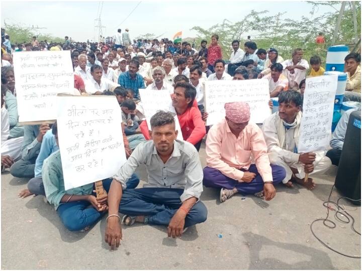 Jodhpur hindu refugees from pakistan met distric collector stages protest against JDA Rajasthan News ann Jodhpur News: JDA ने तोड़ा मकान तो धरने पर बैठे हिंदू शरणार्थी, कहा- 'पाकिस्तान से भगाया गया, अब यहां हो रहे ब्लैकमेल'