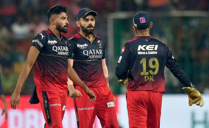 मोहम्मद सिराज याने पर्पल कॅपवर कब्जा मिळवलाय. सिराजने विकेट तर घेतल्या आहेत. त्याशिवाय यंदाच्या हंगामात सर्वाधिक निर्धाव चेंडू फेकण्याचा पराक्रम सिराज याने केला आहे.