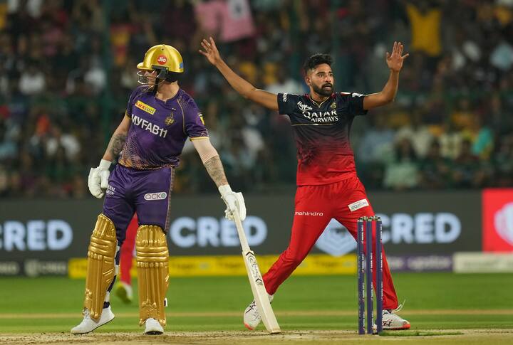 सर्वाधिक विकेट घेणाऱ्या गोलंदाजात राशिद खान दुसऱ्या क्रमांकावर आहे. राशिद खान याने सात सामन्यात १४ विकेट घेतल्या आहेत. तर अर्शदीपने सात सामन्यात १३ विकेट घेतल्या आहे. तो तिसऱ्या क्रमांकार आहे.