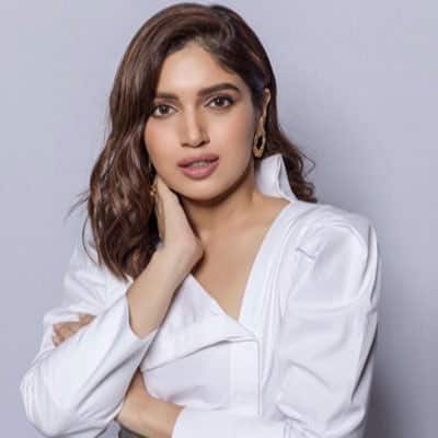 भूमि पेडनेकर ने अपने दम पर इंडस्ट्री में जगह बनाई, वो एक अच्छी स्टूडेंट भी रही हैं. 10वीं क्लास में उनके 78 परसेंट मार्क्स थे.