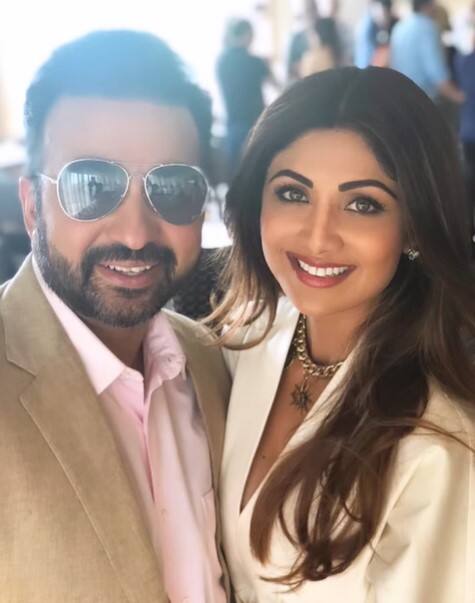 बॉलीवुड की बेहद फिट एक्ट्रेस में शामिल शिल्पा शेट्टी भी अपने पति राज कुंद्रा से पॉपुलैरिटी में काफी आगे हैं.