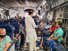 অশান্ত সুদান থেকে ১৭০০-রও বেশি ভারতীয়কে সরানো গিয়েছে, ঘোষণা বিদেশসচিবের