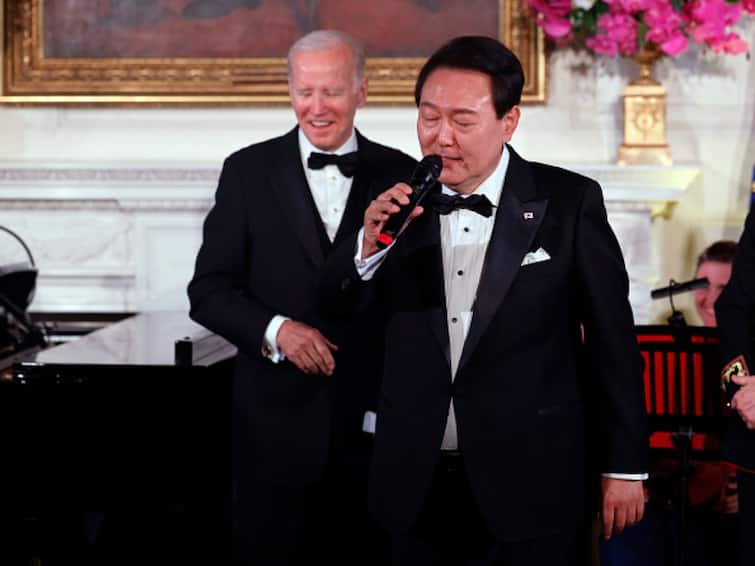 South Korean President Sings American Pie At White House With Joe Biden By His Side Watch South Korean President Sings 'American Pie' At White House With Joe Biden By His Side. Watch