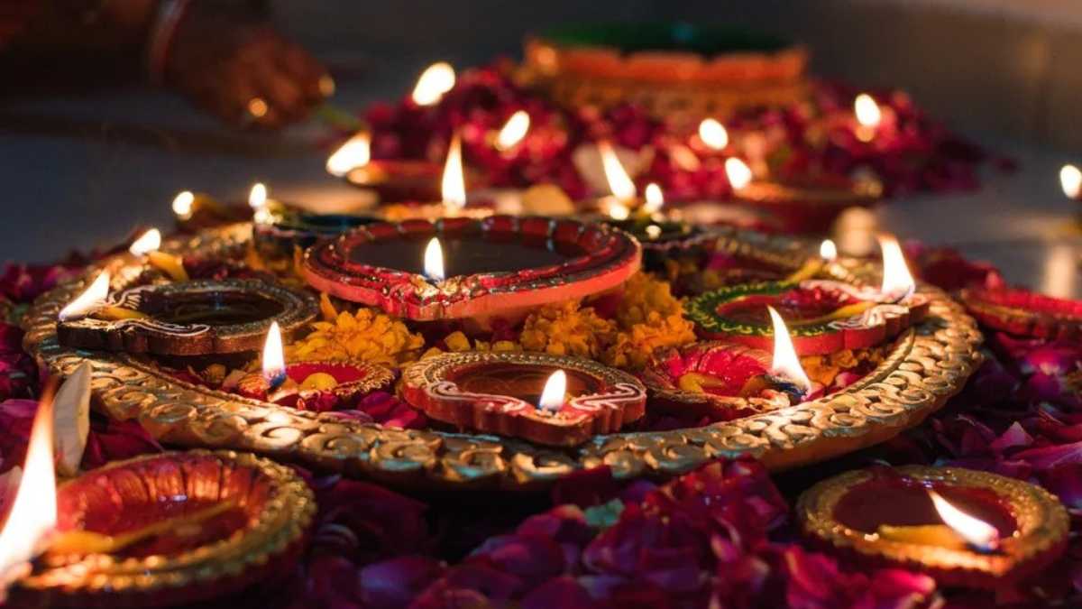 Diwali 2023: हिंदुओं के लिए खुशखबरी... अमेरिका में दिवाली पर हुआ करेगी सरकारी छुट्टी, कानून बनाने की तैयारी