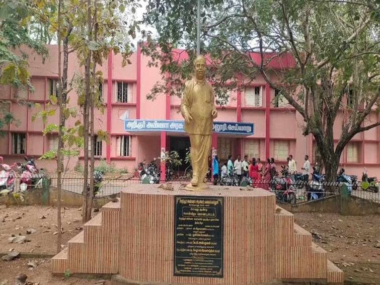 crime 9 students were suspended for ragging in the student hostel of Cheyyaru Arinagar Anna Arts College TNN Crime: செய்யாறு அறிஞர் அண்ணா கலைக்கல்லூரி மாணவர் விடுதியில் ராகிங் செய்த 9 மாணவர்கள் சஸ்பெண்ட்