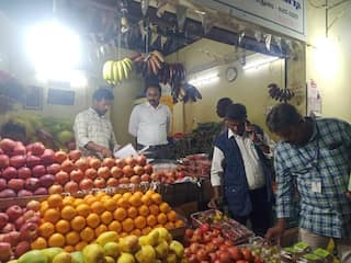 Madurai: ஆபத்து... உஷார் மக்களே! செயற்கை முறையில் பழுக்க வைக்கப்படும் பழங்கள்! உணவுப் பாதுகாப்புத் துறை அதிரடி